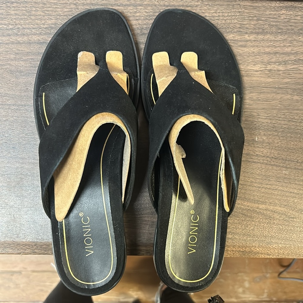 Vionic Women's Agave Sandals - Picture 2 of 6